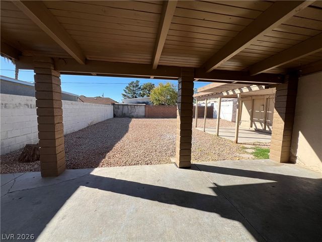1304 Wengert Avenue, Las Vegas, NV 89104