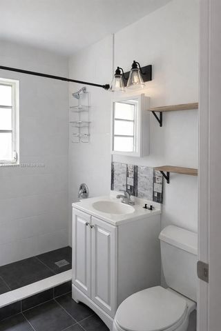 5800 SW 61st St, Miami, FL 33143