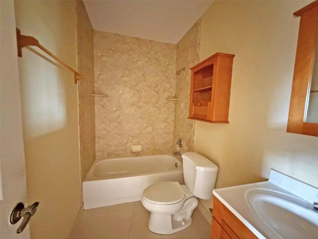 5601 NW 2nd Ave 325, Boca Raton, FL 33487