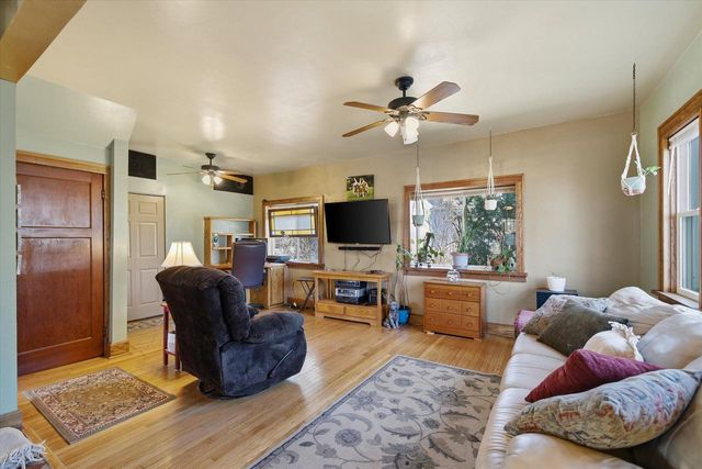 6083 Lake Church ROAD, Belgium, WI 53004