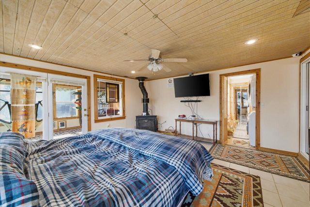 6083 Lake Church ROAD, Belgium, WI 53004