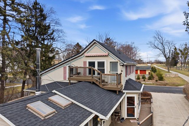 6083 Lake Church ROAD, Belgium, WI 53004