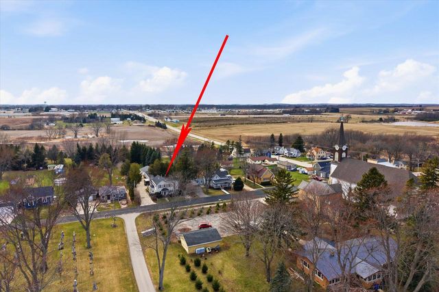 6083 Lake Church ROAD, Belgium, WI 53004