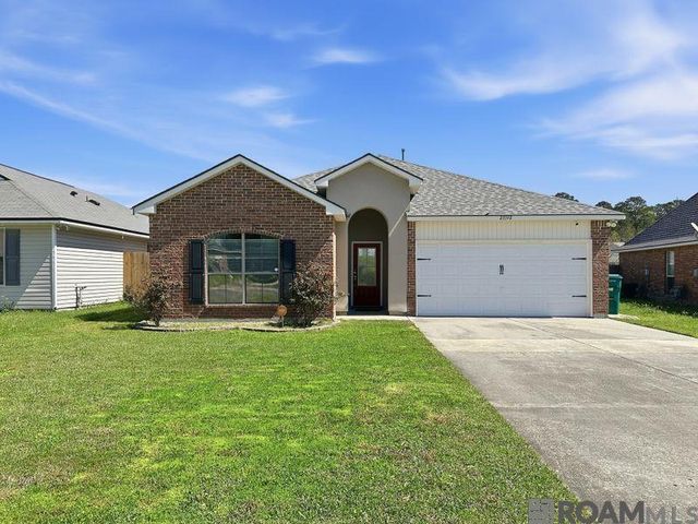23592 Country Manor Ave, Denham Springs, LA 70726