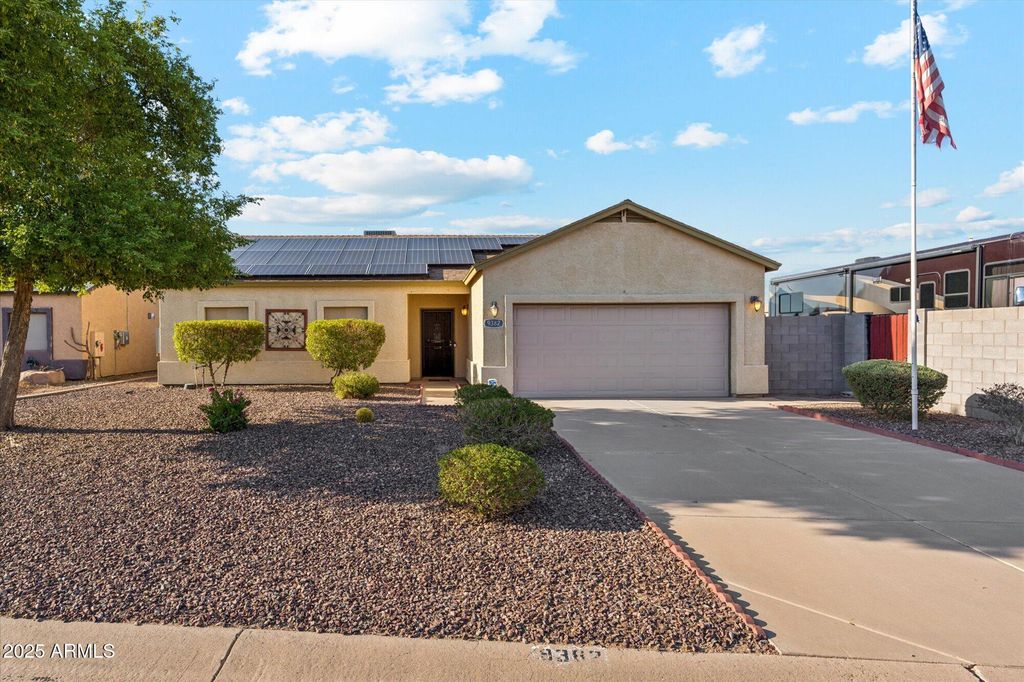 9382 W TINAJAS Drive, Arizona City, AZ 85123