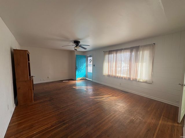 913 Sheffield Drive, Evansville, IN 47710