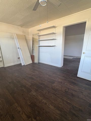 913 Sheffield Drive, Evansville, IN 47710