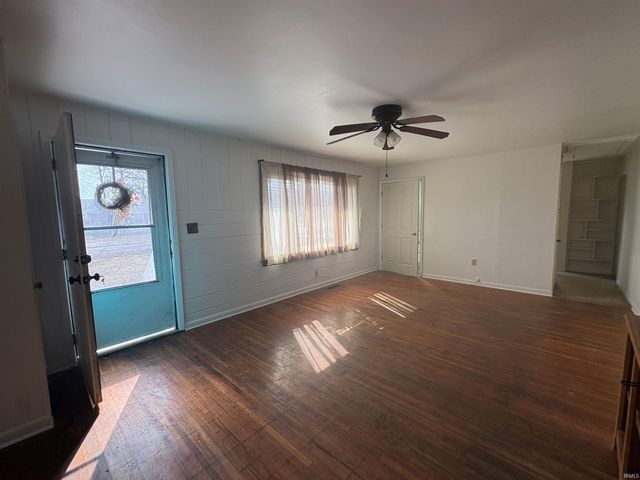 913 Sheffield Drive, Evansville, IN 47710