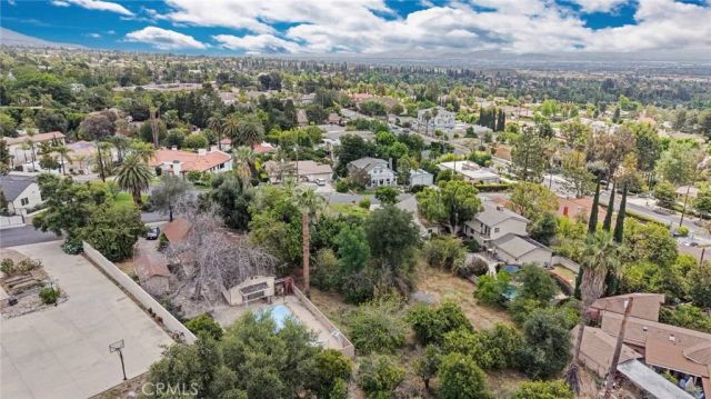 2415 Sierra, Upland, CA 91784