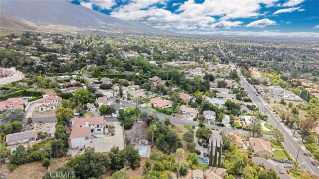 2415 Sierra, Upland, CA 91784
