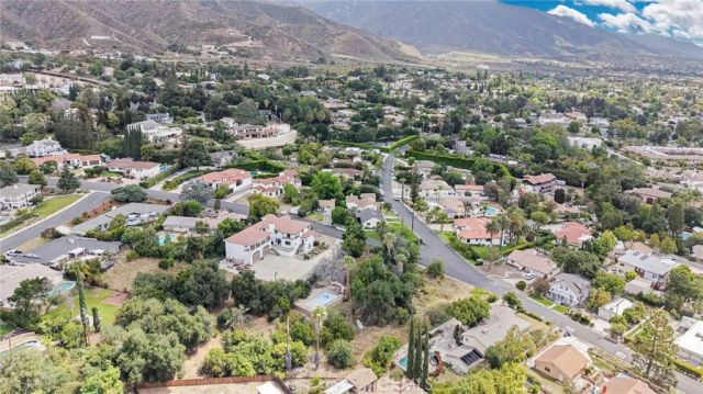 2415 Sierra, Upland, CA 91784