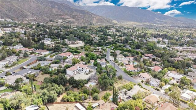 2415 Sierra, Upland, CA 91784