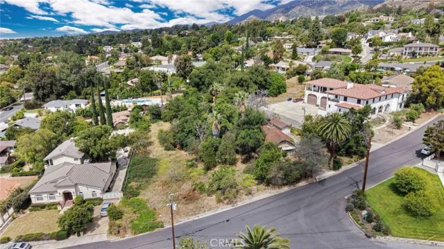 2415 Sierra, Upland, CA 91784