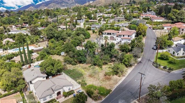 2415 Sierra, Upland, CA 91784