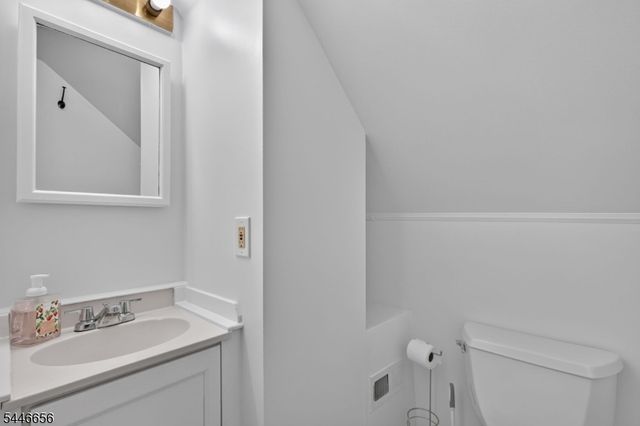 141 N 8Th Ave, Manville Boro, NJ 08835