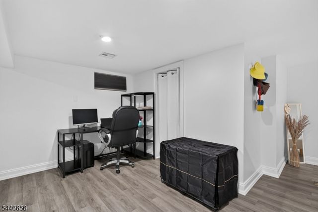 141 N 8Th Ave, Manville Boro, NJ 08835