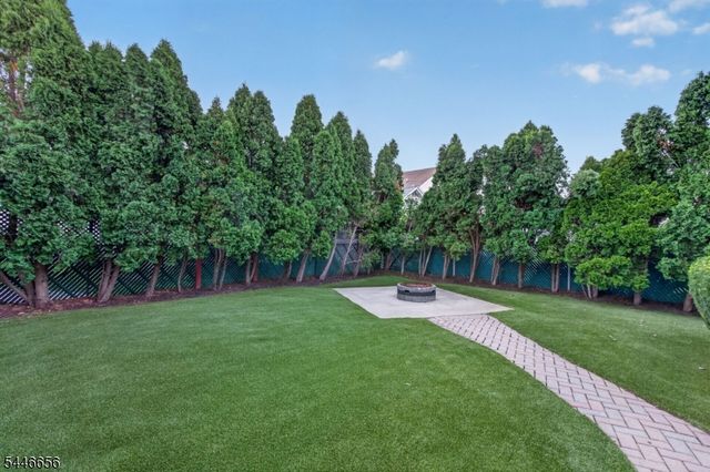 141 N 8Th Ave, Manville Boro, NJ 08835
