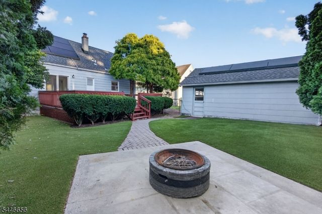 141 N 8Th Ave, Manville Boro, NJ 08835