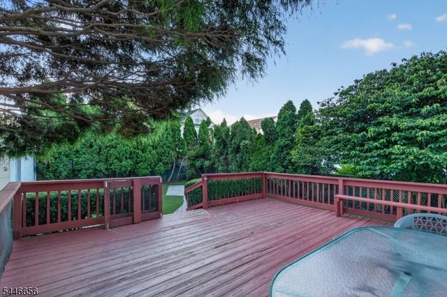 141 N 8Th Ave, Manville Boro, NJ 08835