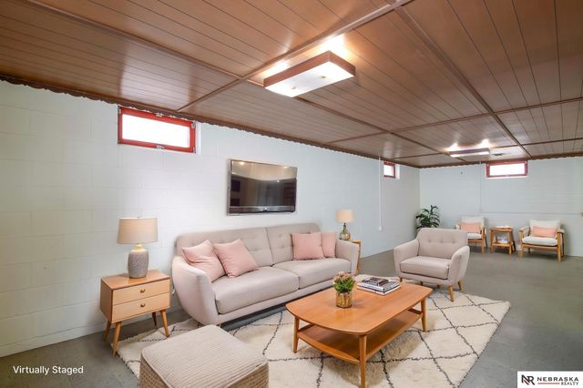 5453 Francis Street, Lincoln, NE 68504