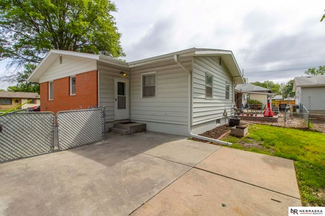 5453 Francis Street, Lincoln, NE 68504