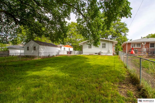 5453 Francis Street, Lincoln, NE 68504