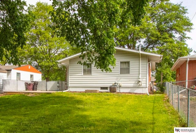 5453 Francis Street, Lincoln, NE 68504