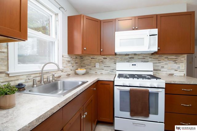 5453 Francis Street, Lincoln, NE 68504