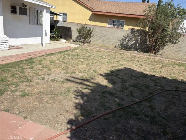 8156 Hazeltine, Panorama City, CA 91402