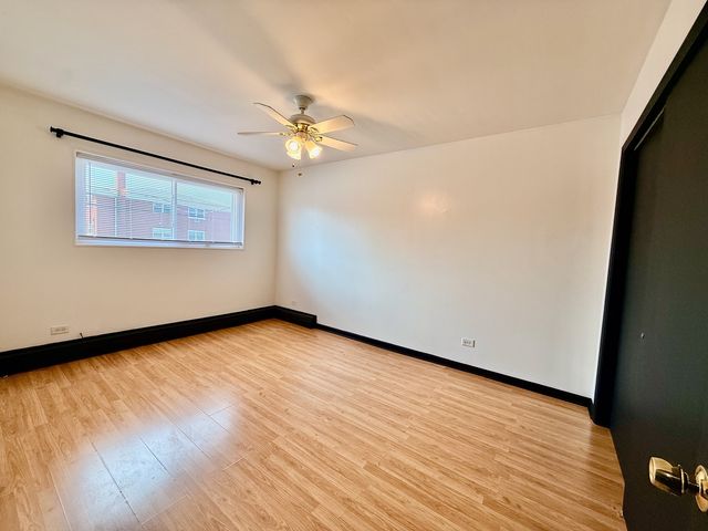 4211 W 95th Street 2D, Oak Lawn, IL 60453