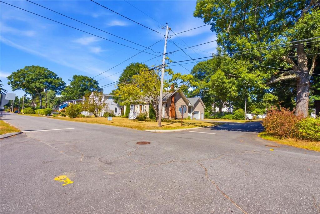 48 Weymouth Street, Brunswick, ME 04011 — photo 2