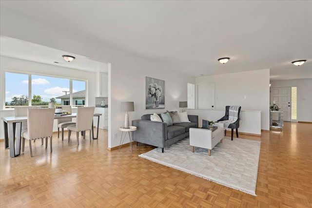 205 Hillcrest Road, San Carlos, CA 94070