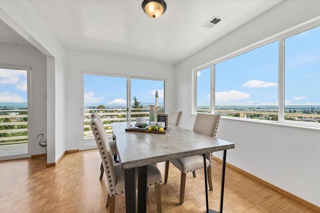 205 Hillcrest Road, San Carlos, CA 94070