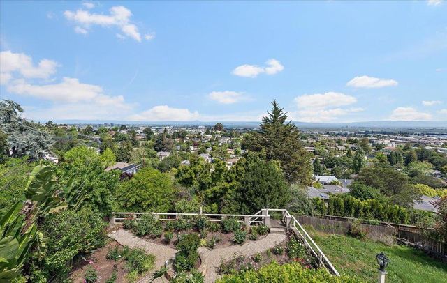 205 Hillcrest Road, San Carlos, CA 94070