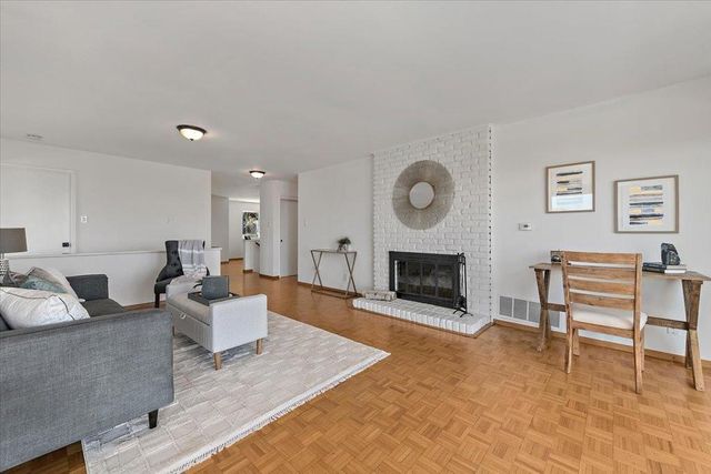 205 Hillcrest Road, San Carlos, CA 94070