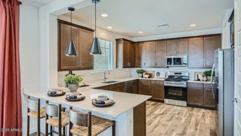 9711 W CATALINA Drive, Phoenix, AZ 85037 — photo 4