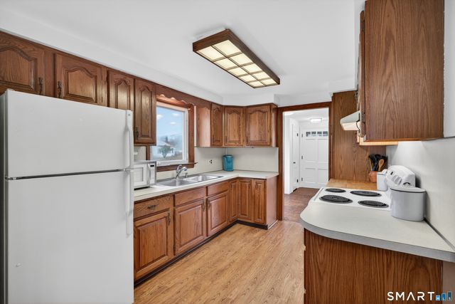 57 Glenmoor Drive, East Haven, CT 06512