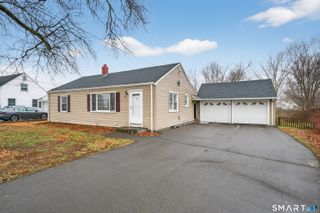 57 Glenmoor Drive, East Haven, CT 06512