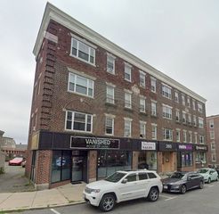 260 Washington St 26, Salem, MA 01970