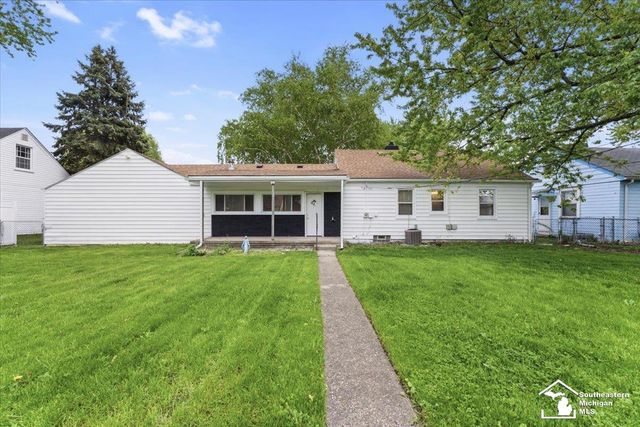 6810 Robinson Street, Allen Park, MI 48101