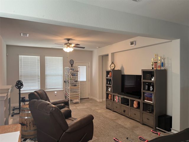 1107 Admiral Drive, Azle, TX 76020