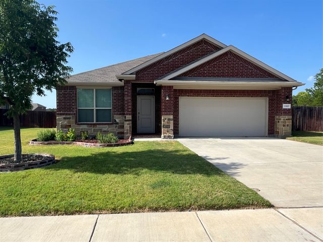 1107 Admiral Drive, Azle, TX 76020