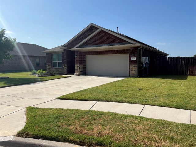 1107 Admiral Drive, Azle, TX 76020