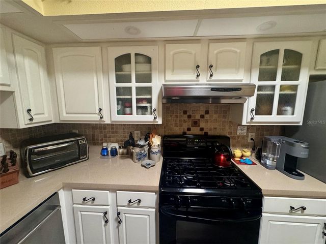 5738 KING JAMES AVENUE, Leesburg, FL 34748