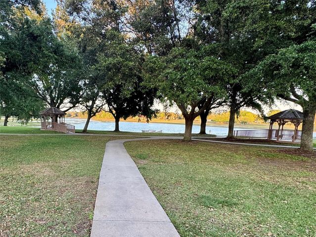 5738 KING JAMES AVENUE, Leesburg, FL 34748