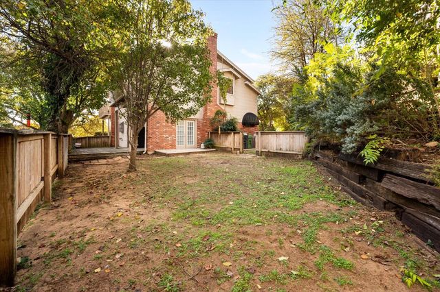 2312 Perkins Road, Arlington, TX 76016