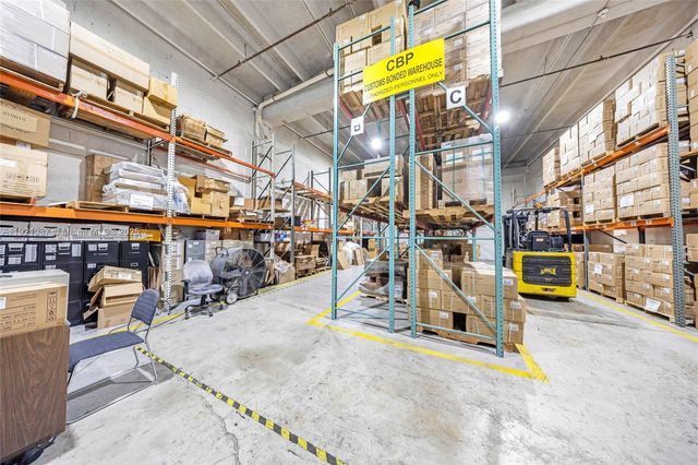 7104 NW 50th St 5-1, Miami, FL 33166