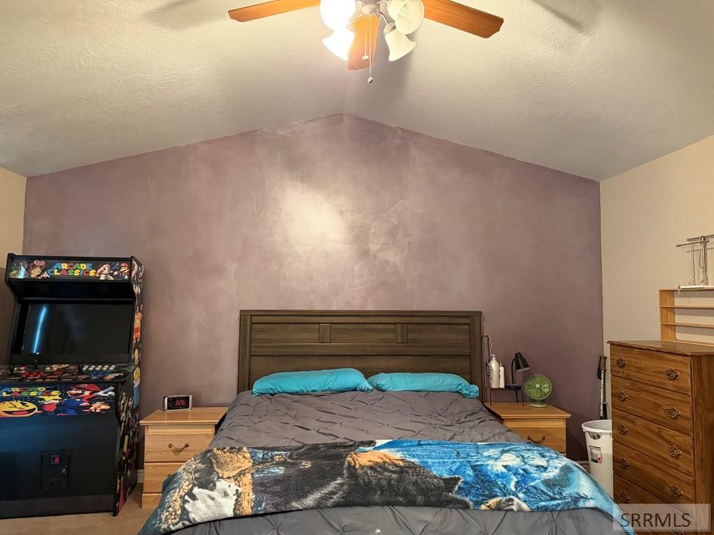 Image 17 of property listing at 586 Gwen Loop, Blackfoot, ID 83221