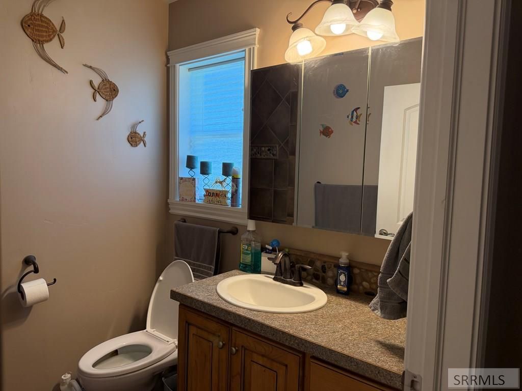 Image 20 of property listing at 586 Gwen Loop, Blackfoot, ID 83221