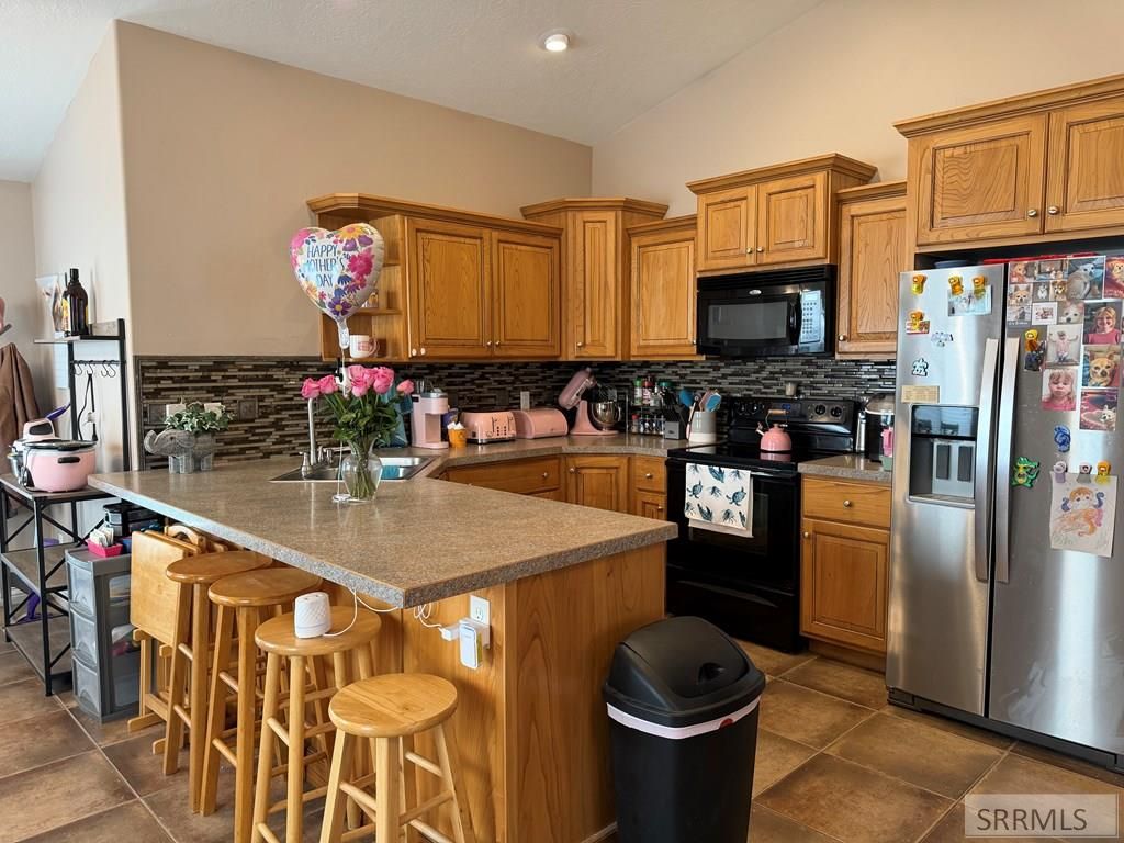 Image 9 of property listing at 586 Gwen Loop, Blackfoot, ID 83221